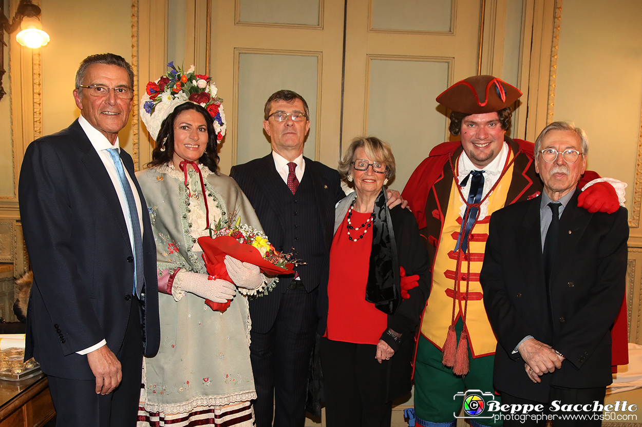 VBS_3723 - Investitura Ufficiale Gianduja e Giacometta Famija Turineisa - Carnevale di Torino 2024.jpg